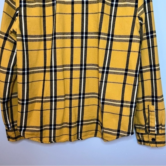 Original Use Men’s Gold & Black Plaid Long Sleeve Cotton Flannel Shirt Size M - Picture 15 of 16